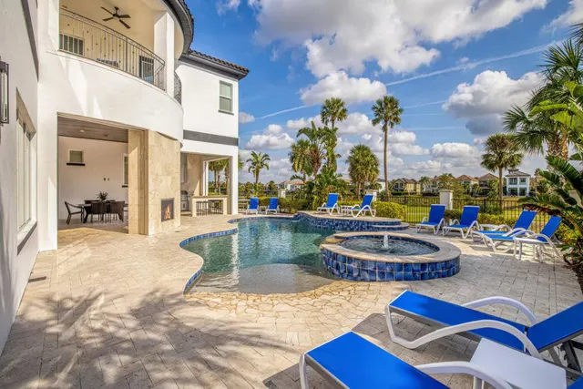 Wander Orlando Oasis #74