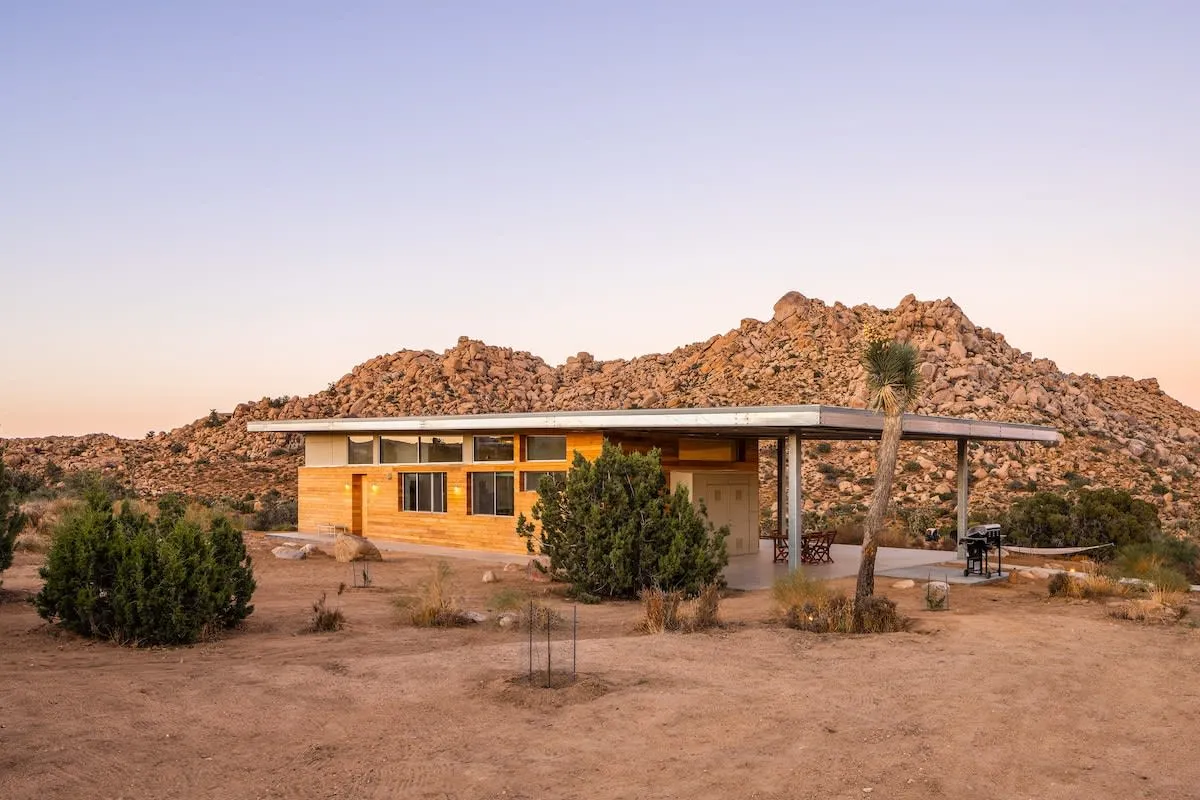 Wander Pioneertown Boulders #55