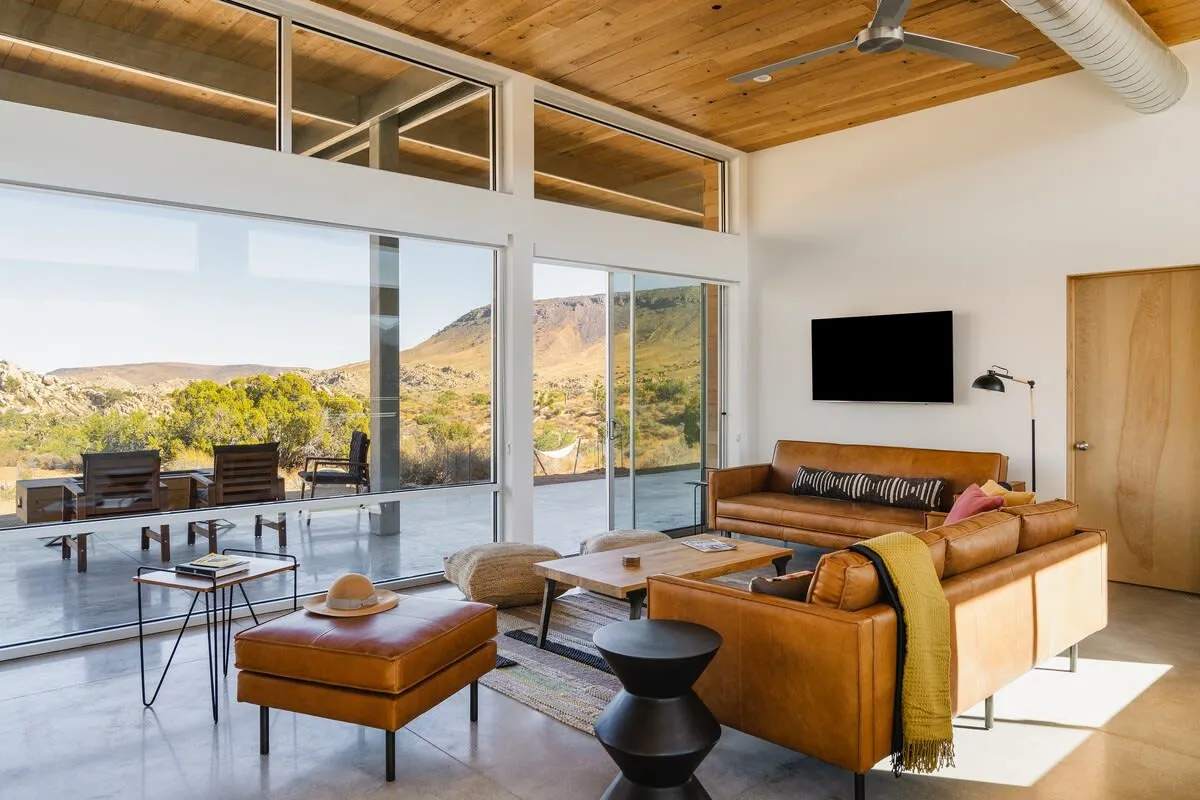 Wander Pioneertown Boulders #5