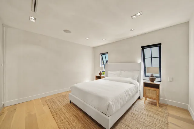 Bedroom 3 image 1