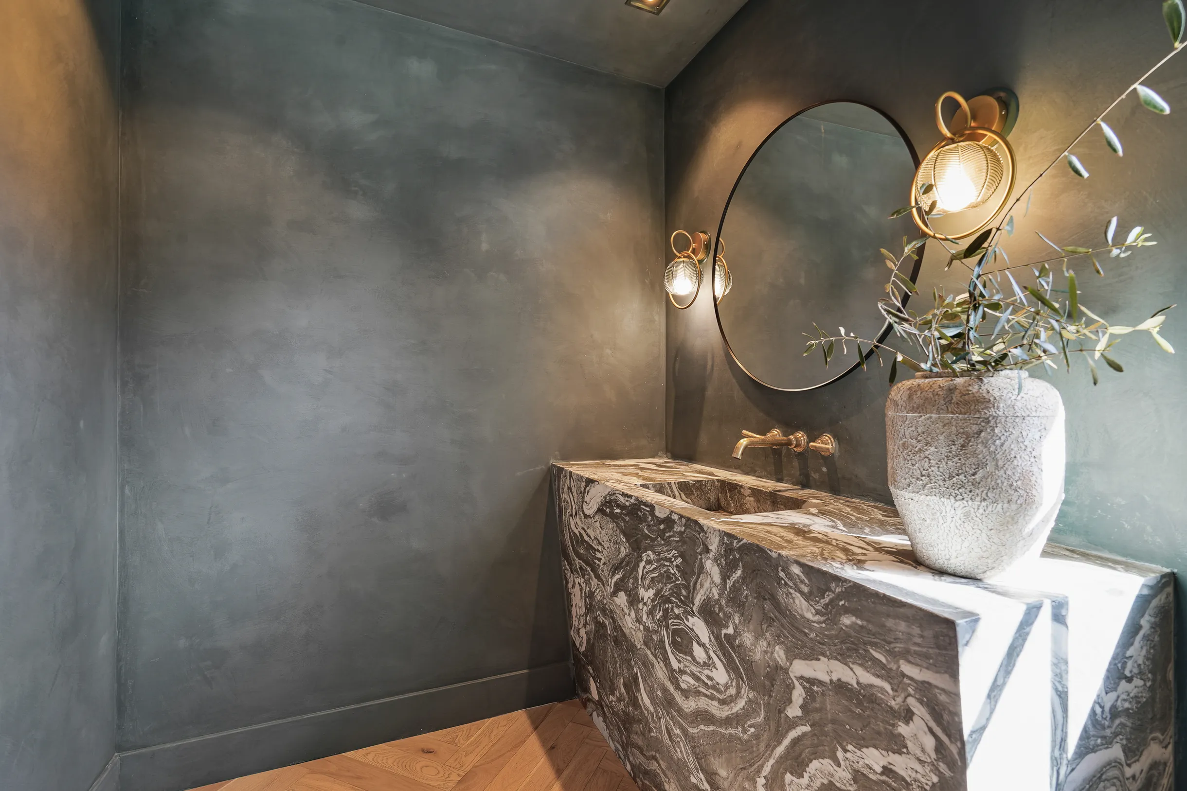 Wander Los Angeles Terra #20