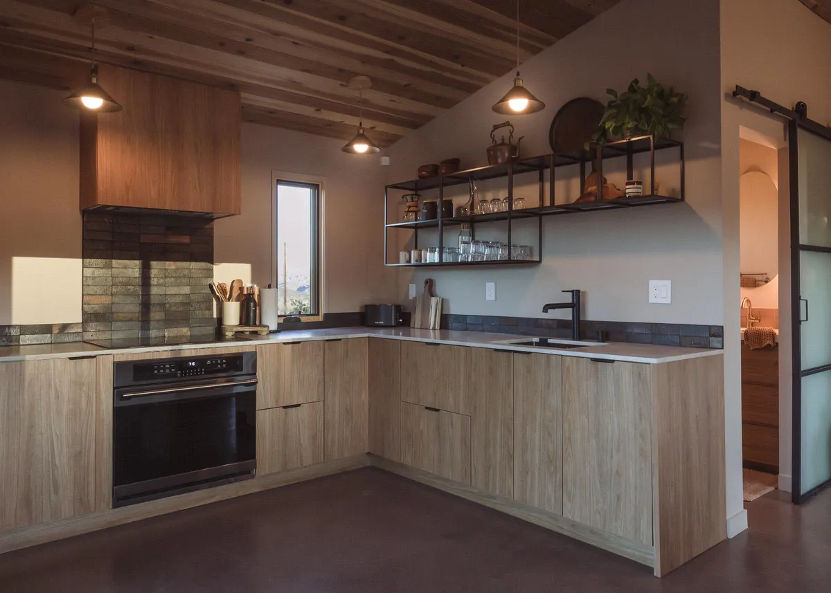 Wander Joshua Tree Mesa