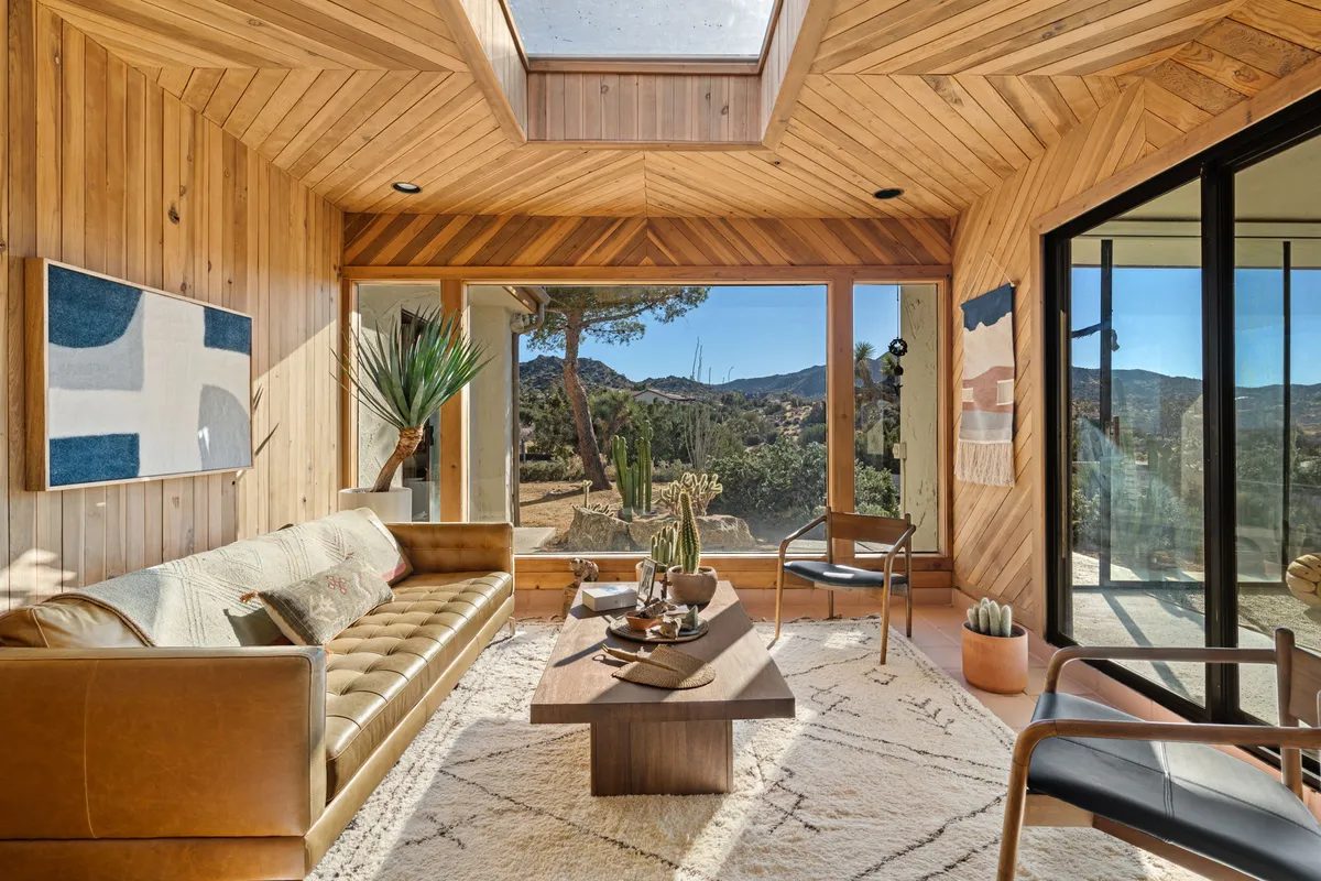 Wander High Desert Sol #4