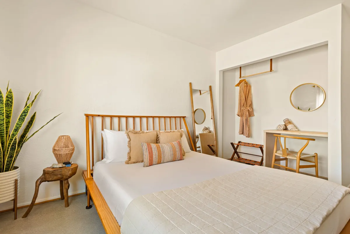 Wander High Desert Sol #34