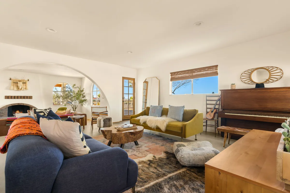 Wander High Desert Sol #26