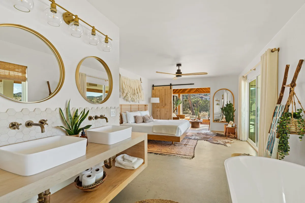 Wander High Desert Sol #98