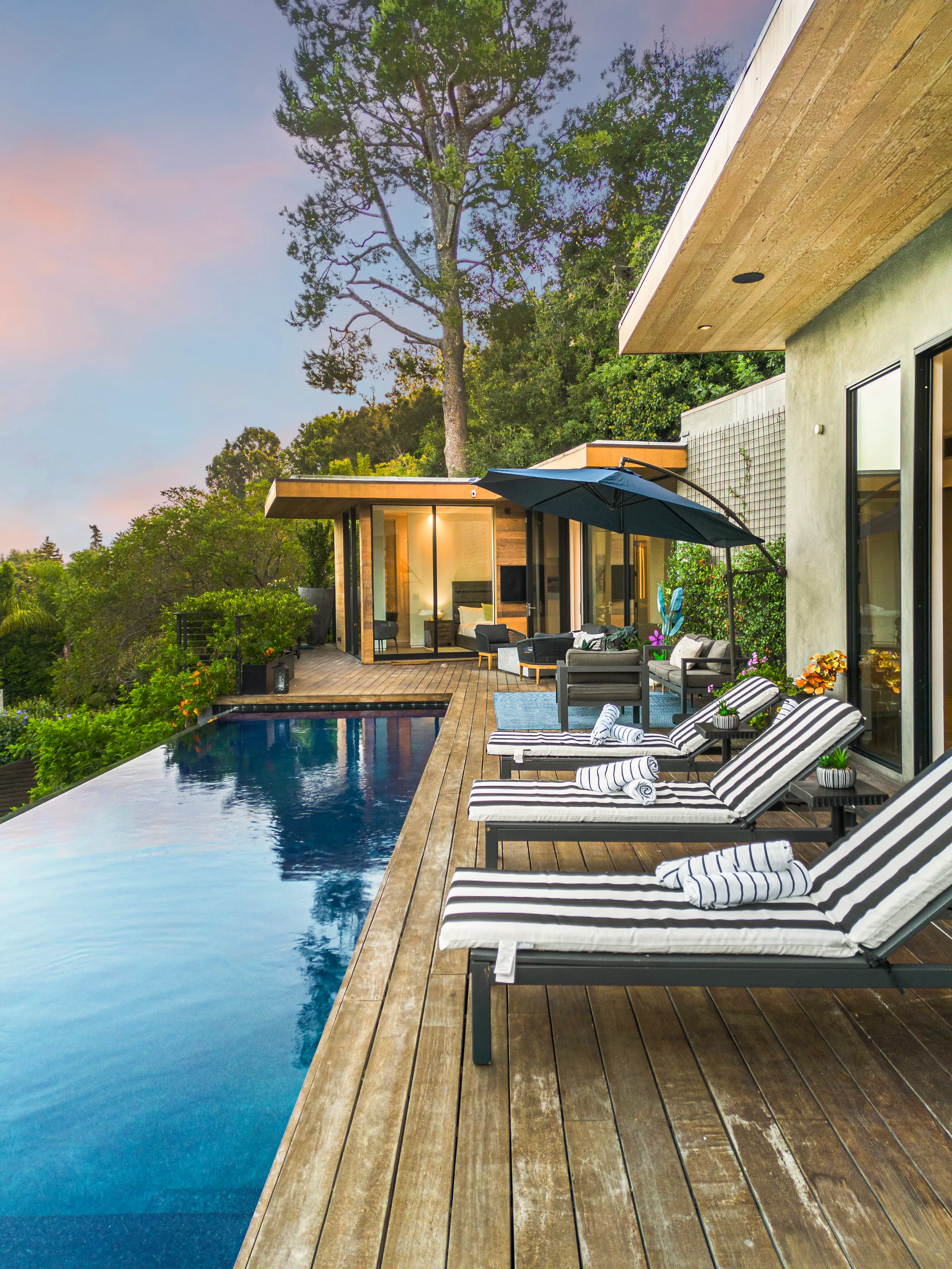 Wander Bel Air Hills #2