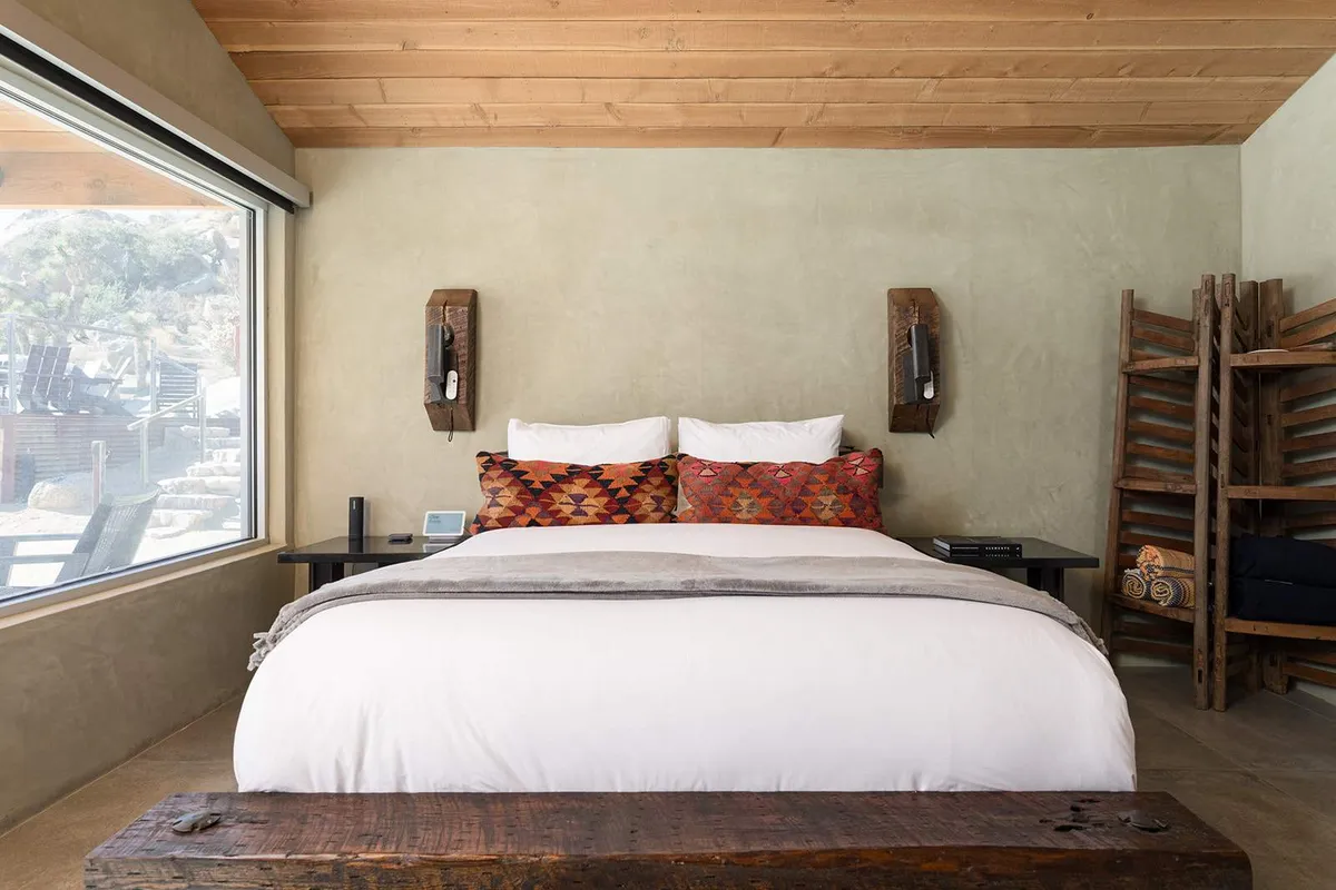 Wander Pioneertown Retreat #17