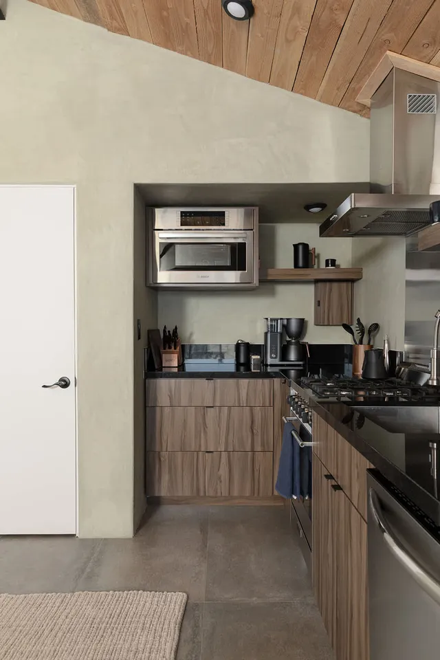 Wander Pioneertown Retreat #13