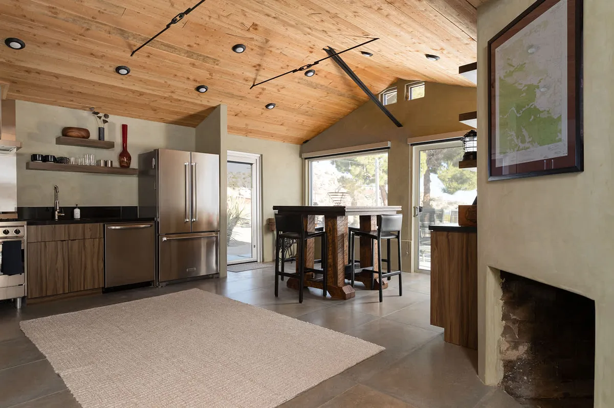 Wander Pioneertown Retreat #18