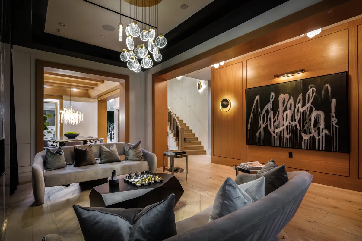 Wander Los Angeles Rise