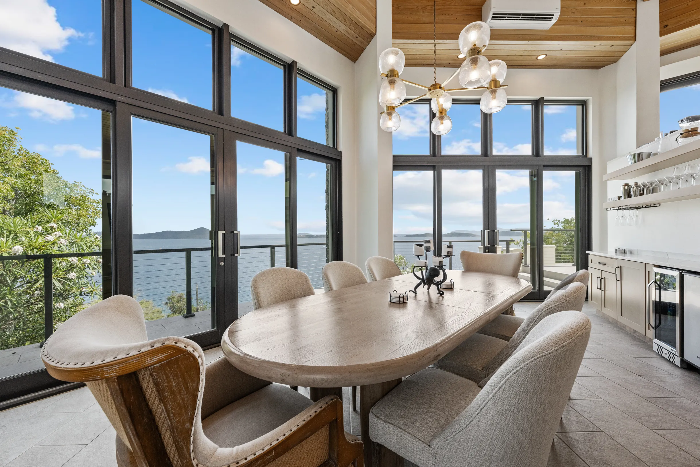 Wander St. Thomas Castle #21