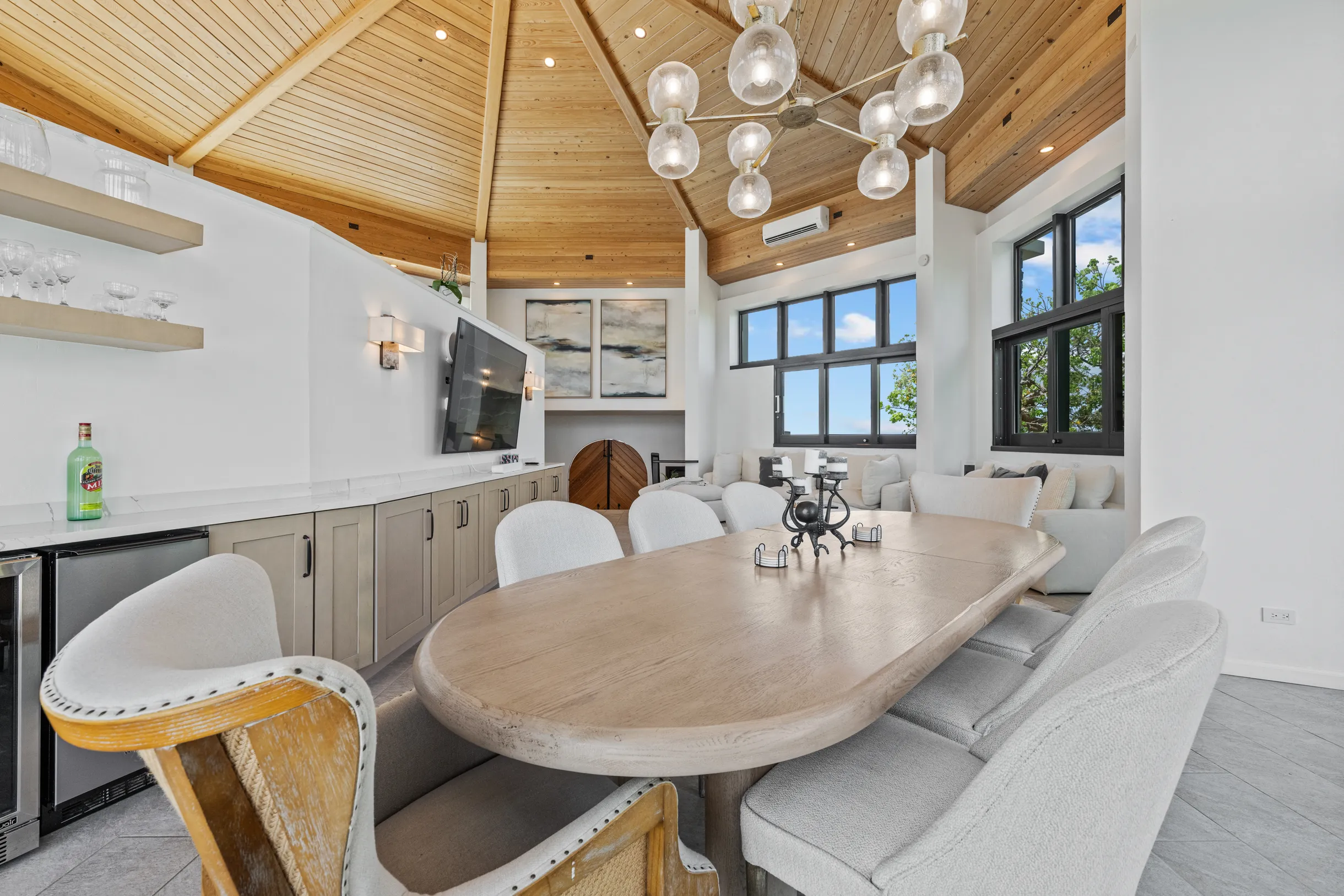 Wander St. Thomas Castle #83