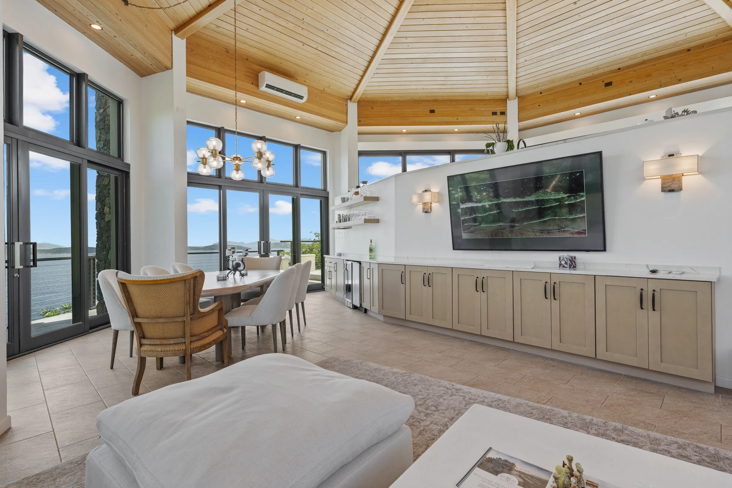 Wander St. Thomas Castle #75