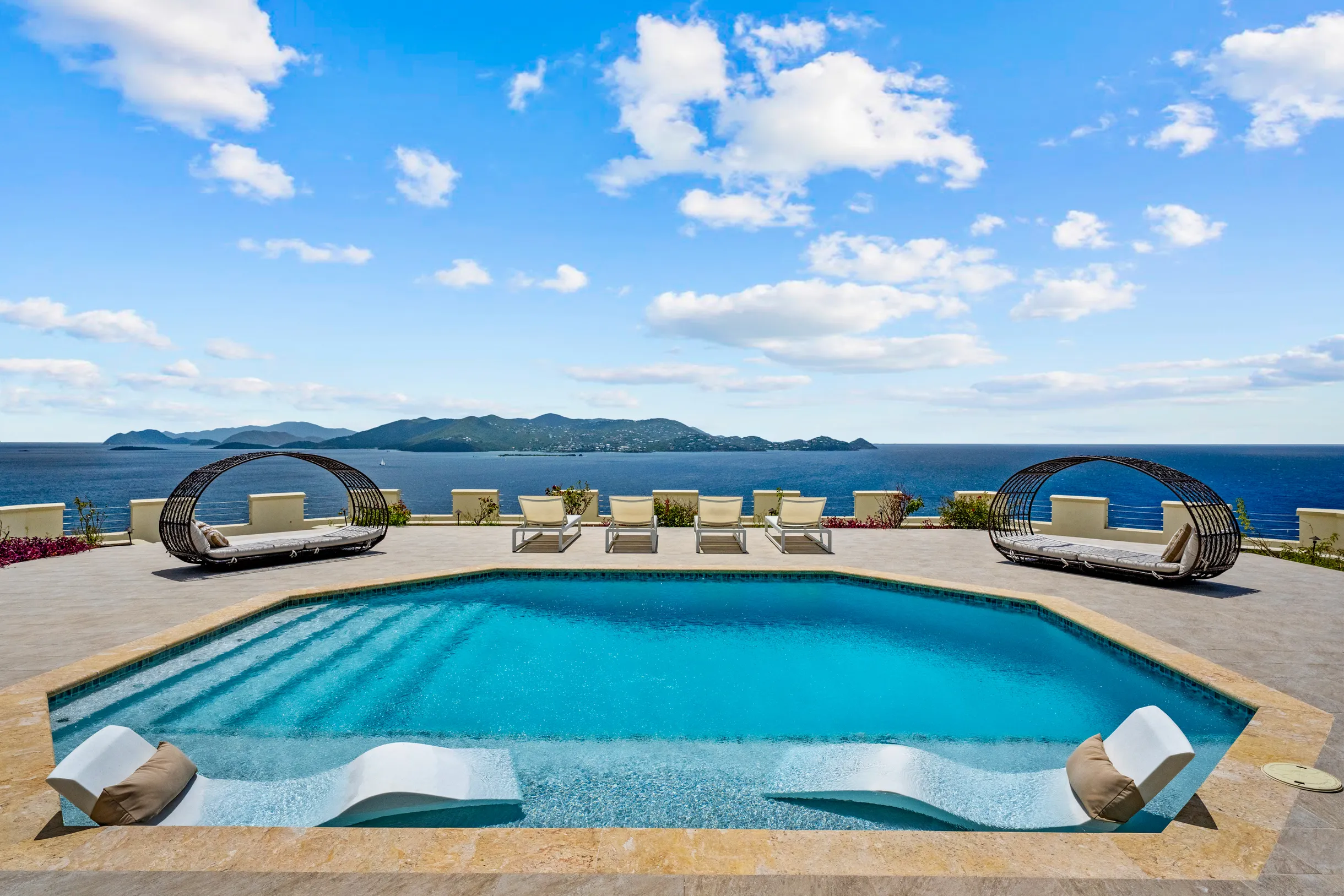 Wander St. Thomas Castle #53