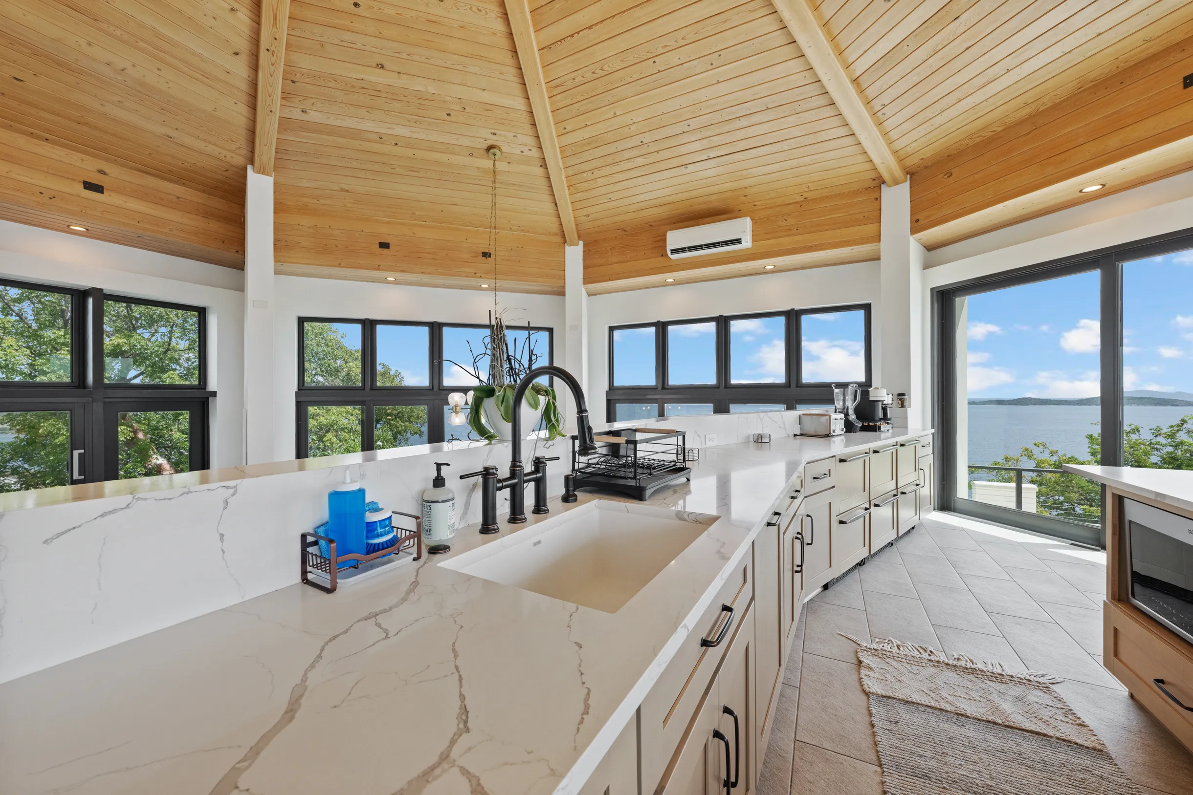 Wander St. Thomas Castle #54