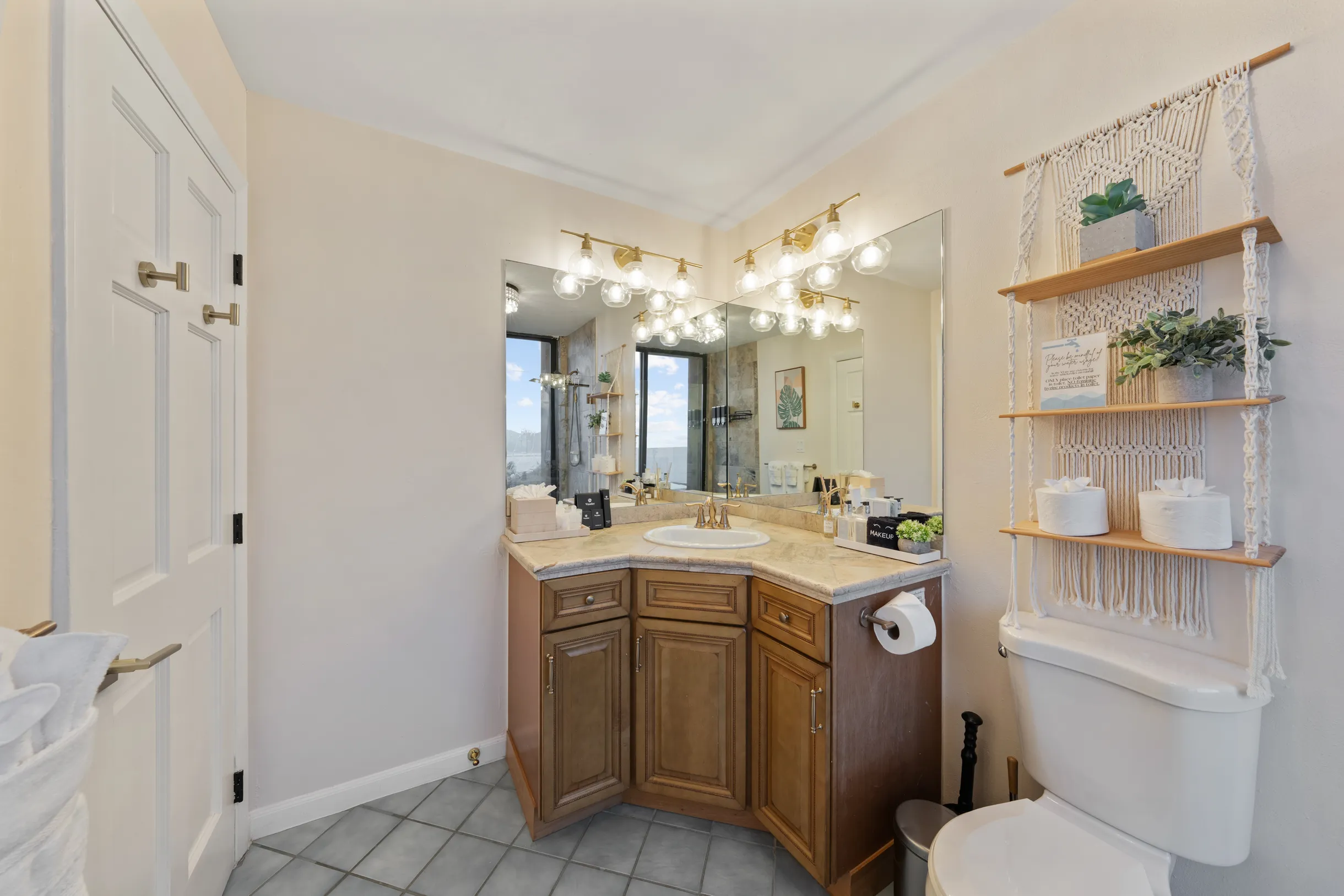 Wander St. Thomas Castle #56