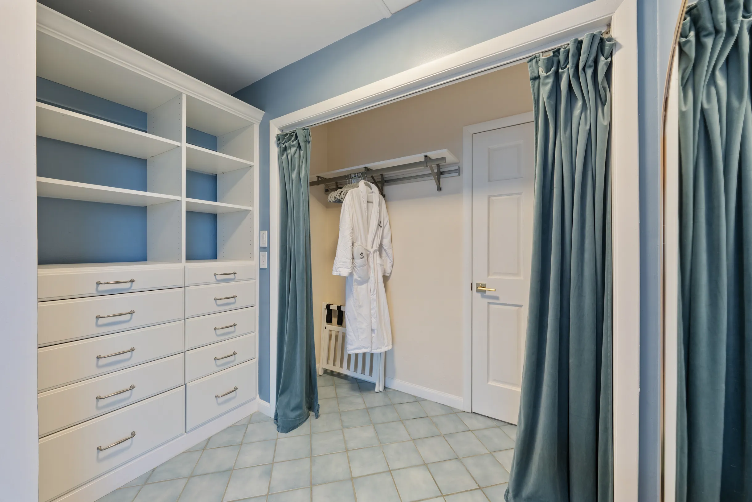 Wander St. Thomas Castle #85