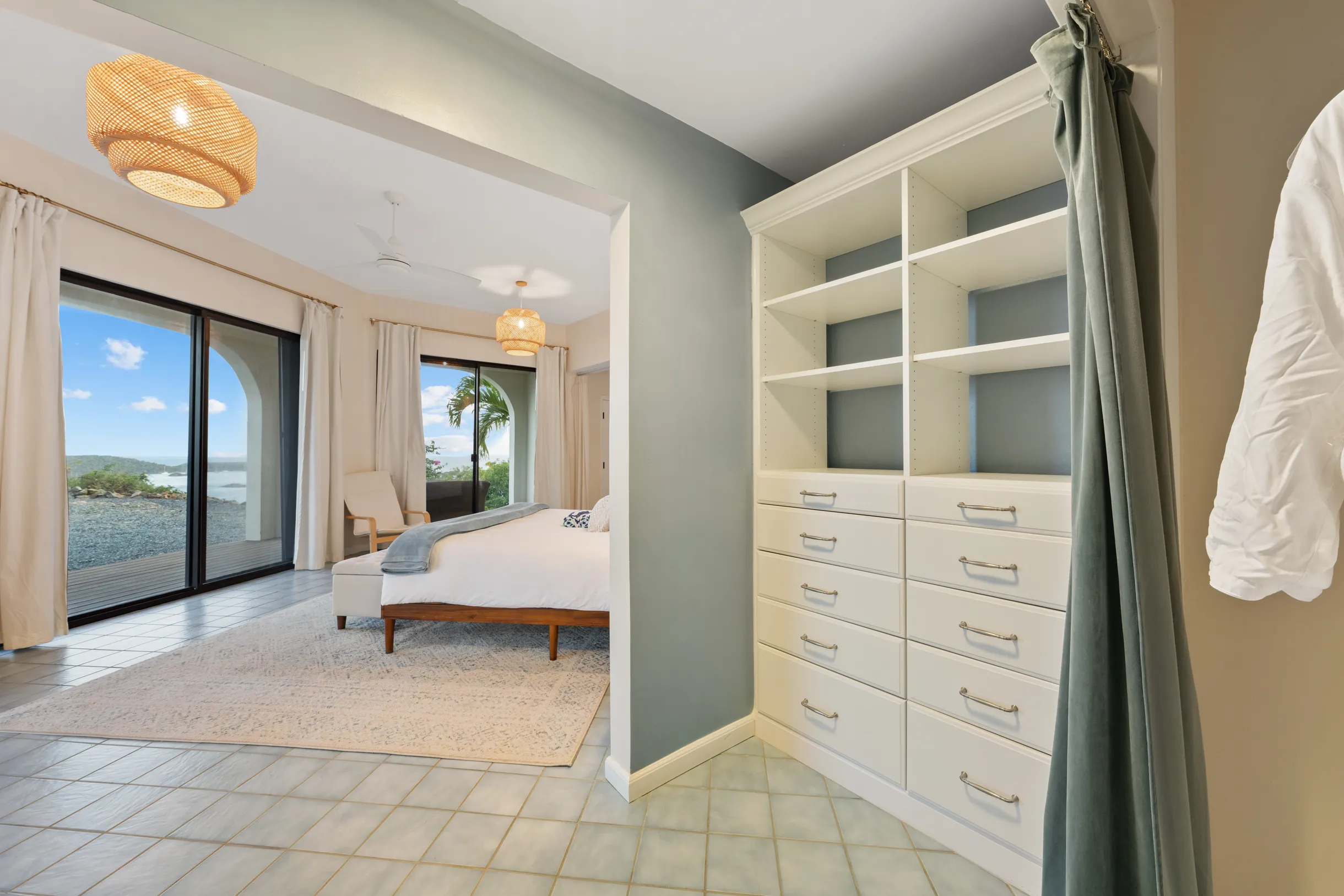 Wander St. Thomas Castle #90