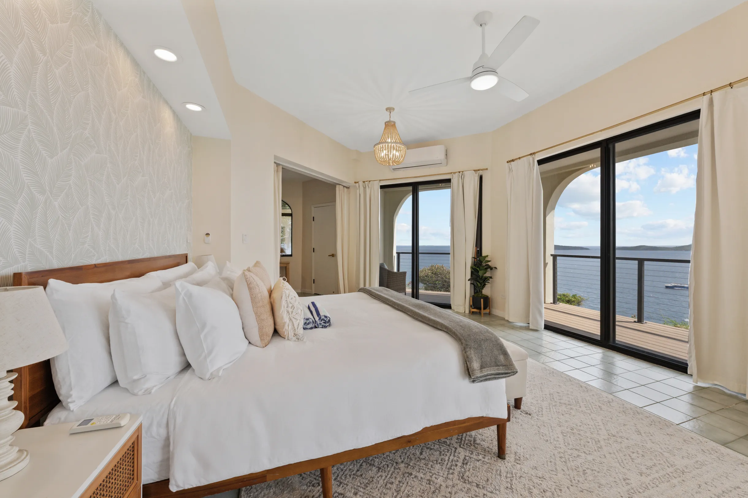 Wander St. Thomas Castle #96