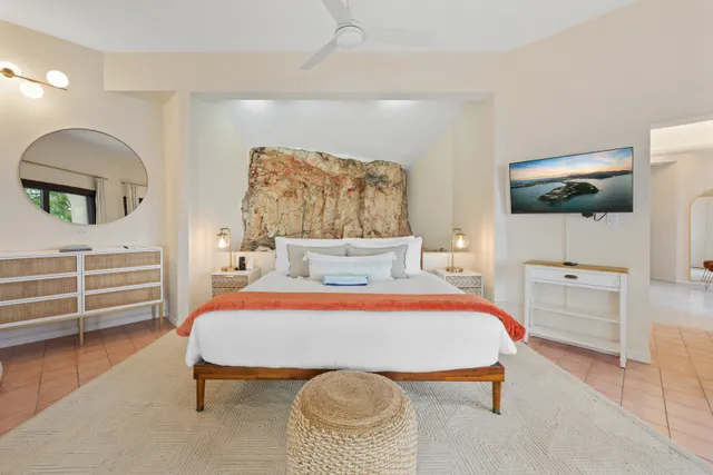 Bedroom 3 image 1