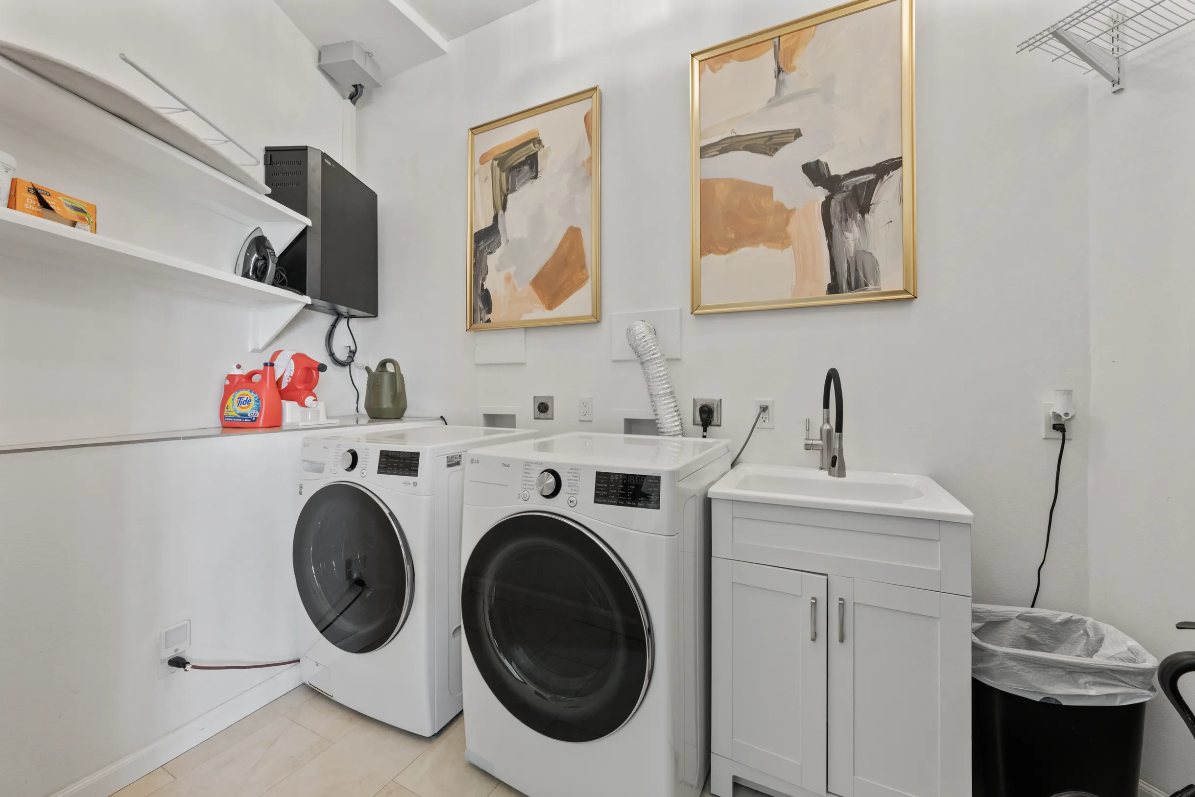 Wander St. Thomas Castle #29