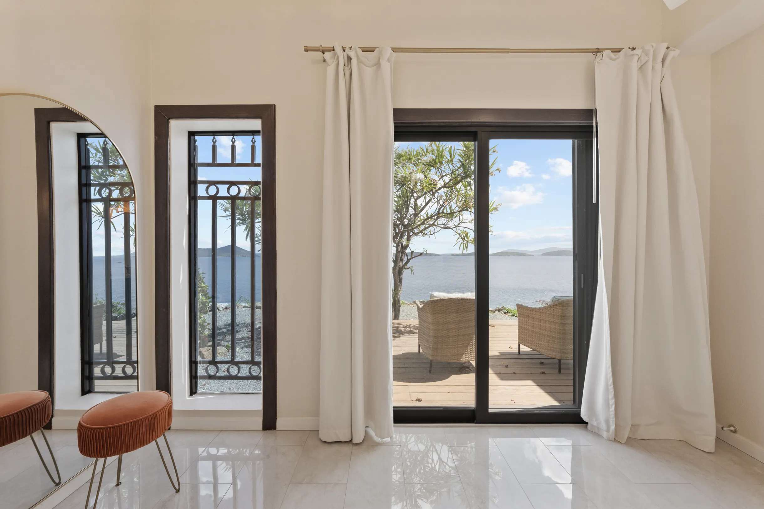 Wander St. Thomas Castle #93