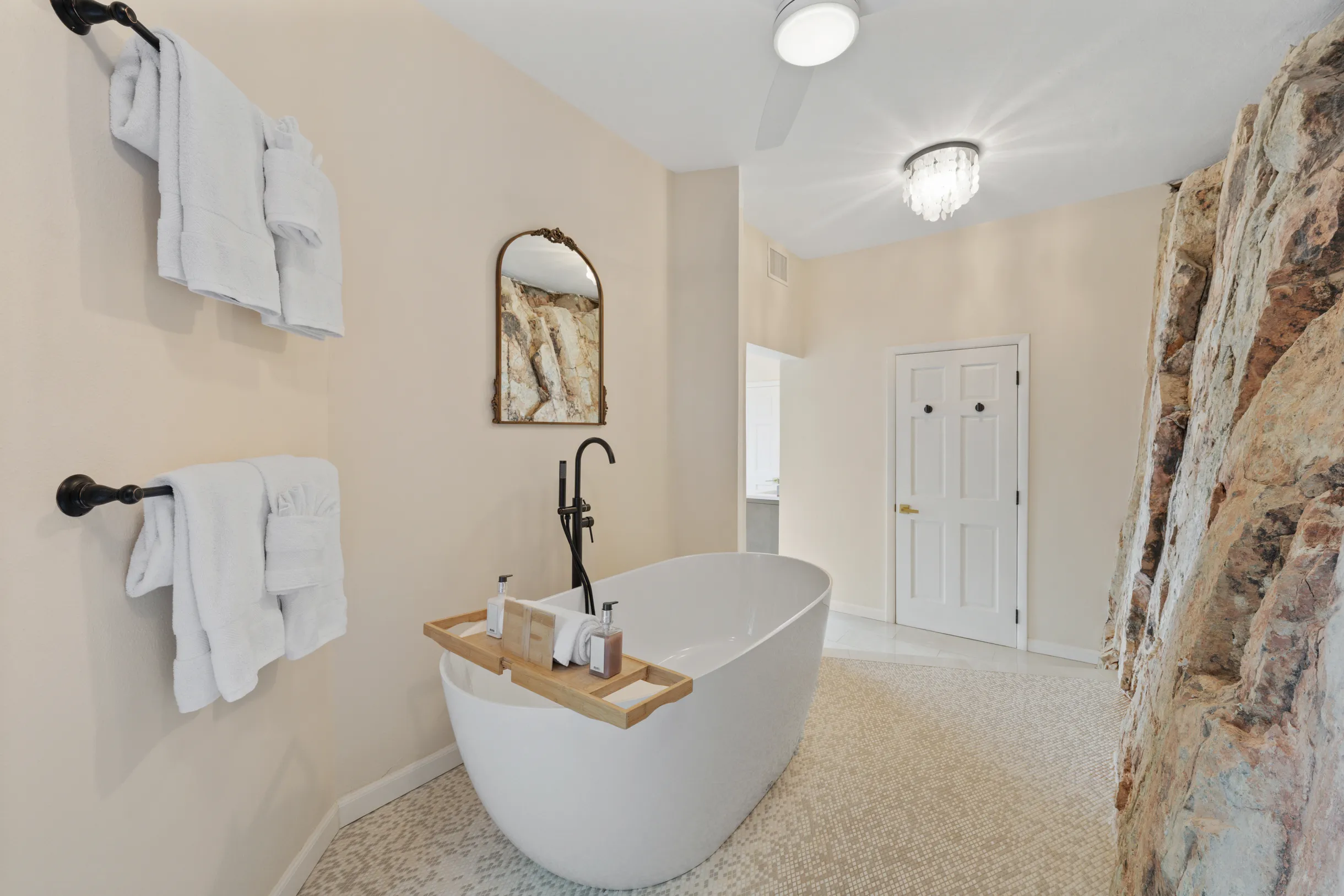 Wander St. Thomas Castle #80