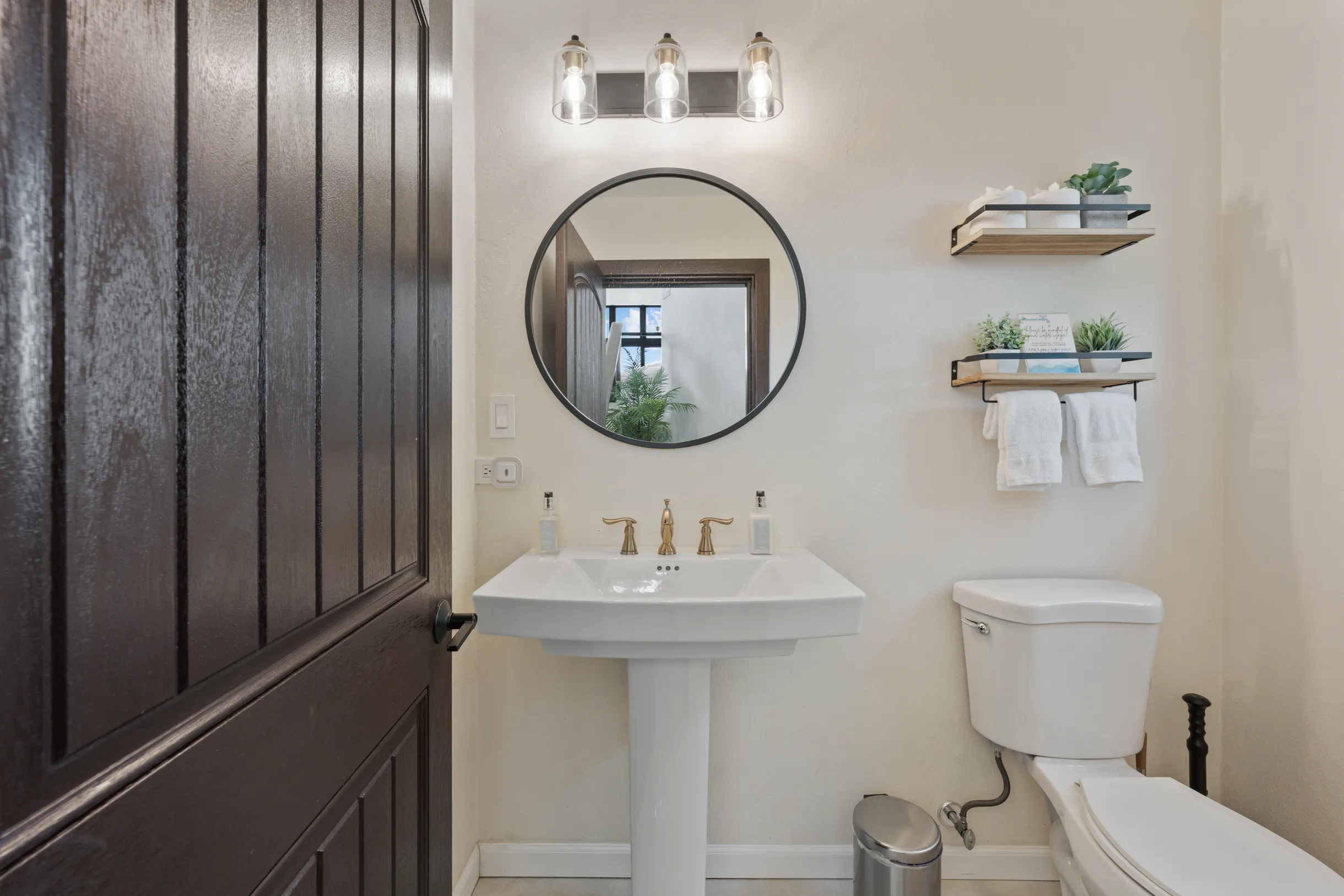 Wander St. Thomas Castle #30