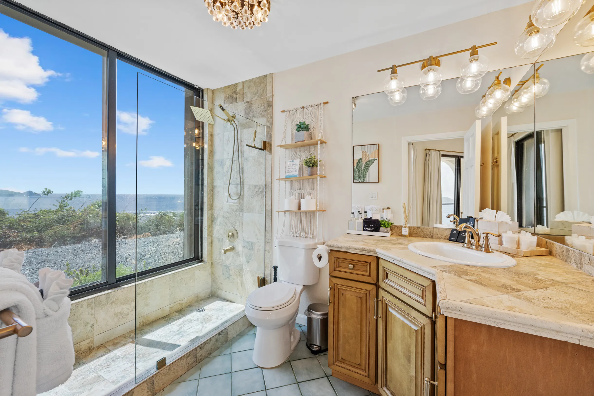 Wander St. Thomas Castle #15