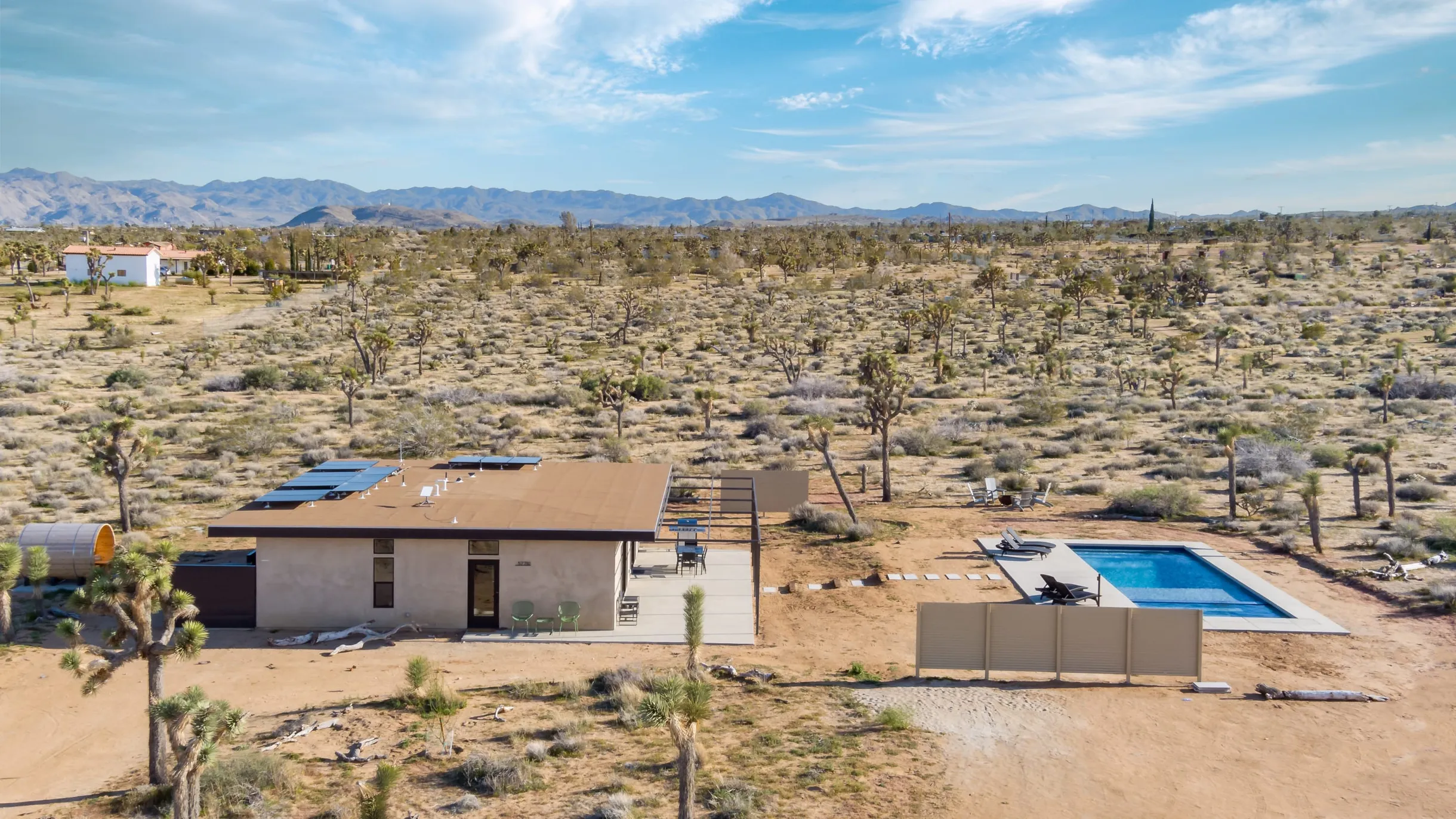 Wander High Desert Rancho #32