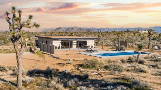 Wander High Desert Rancho #4