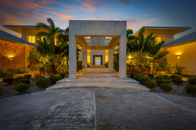 Cap Cana Waterfront property photo 3
