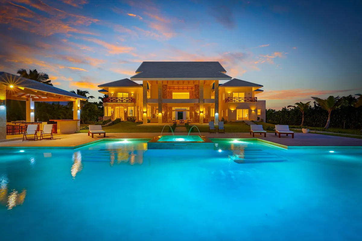 Wander Cap Cana Waterfront