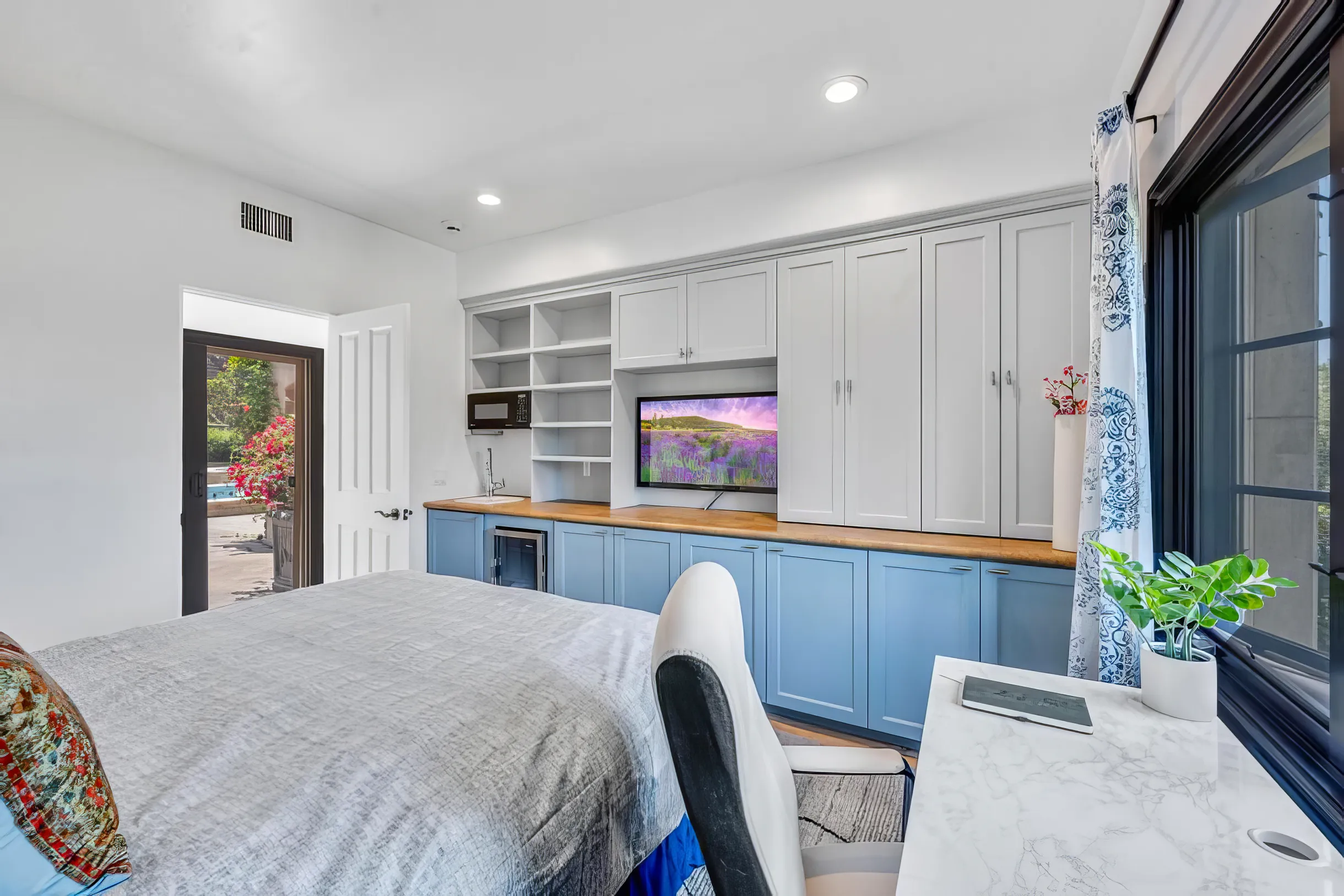 Wander San Diego Aura #21