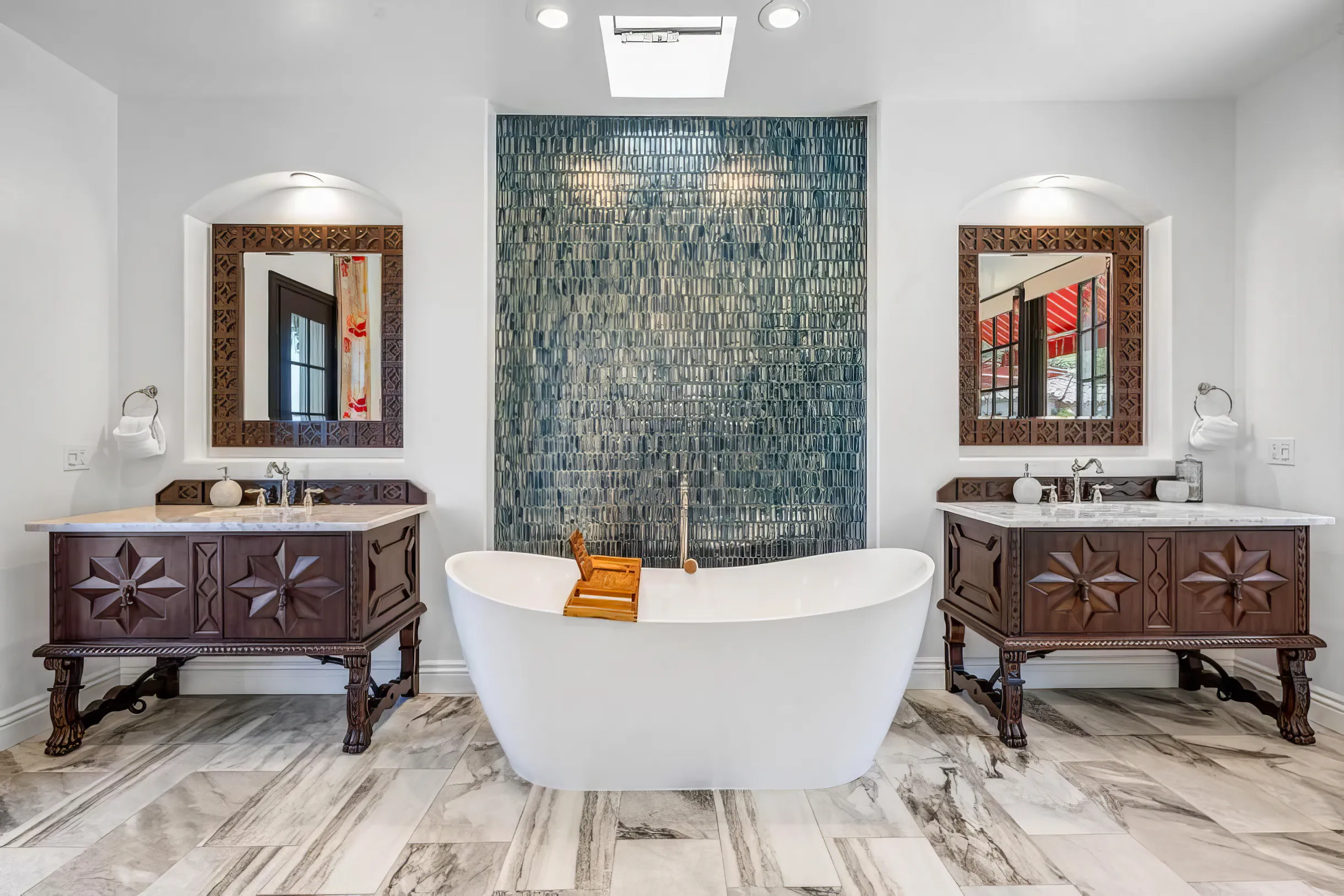 Wander San Diego Aura #48