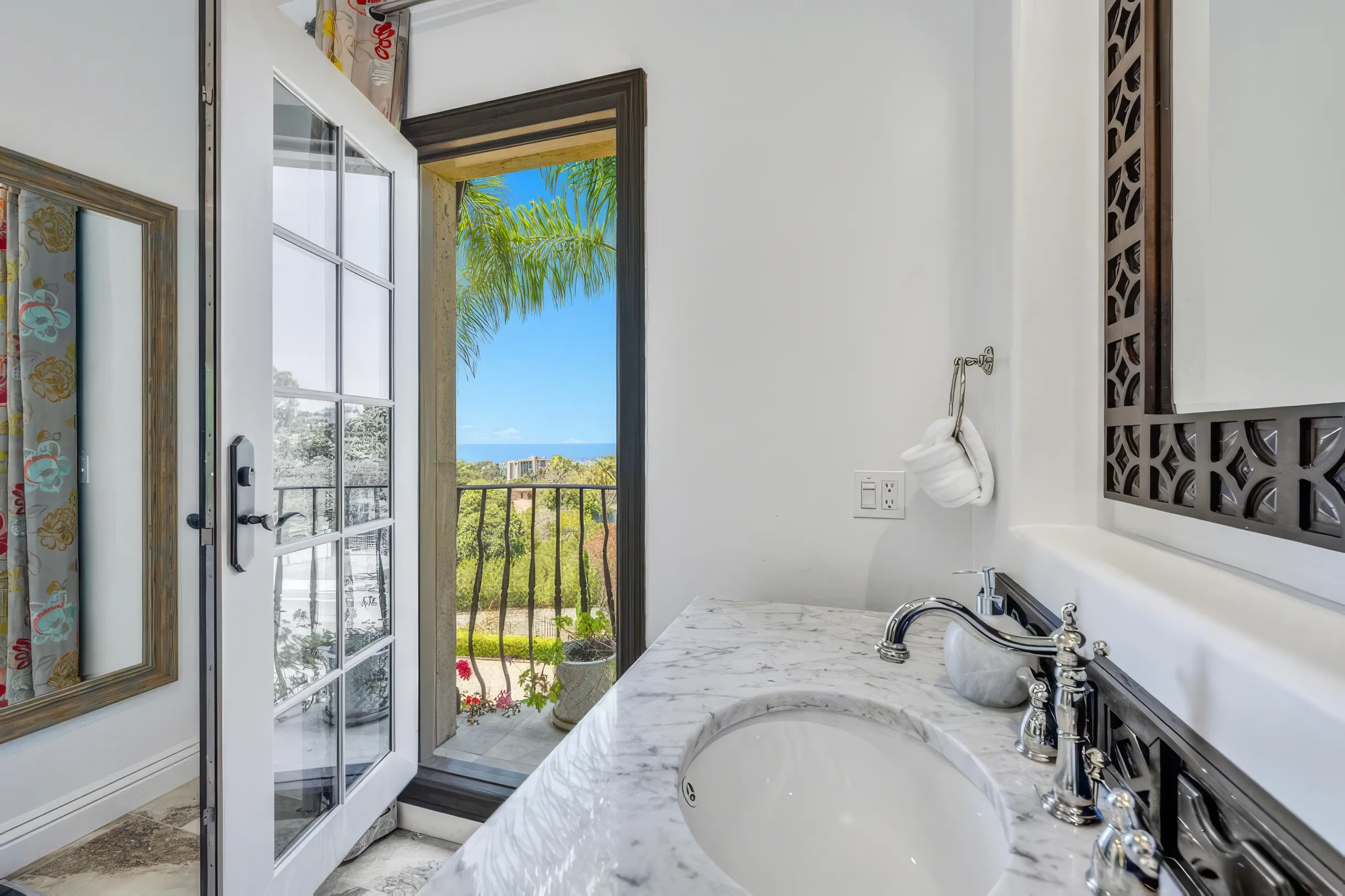 Wander San Diego Aura #28