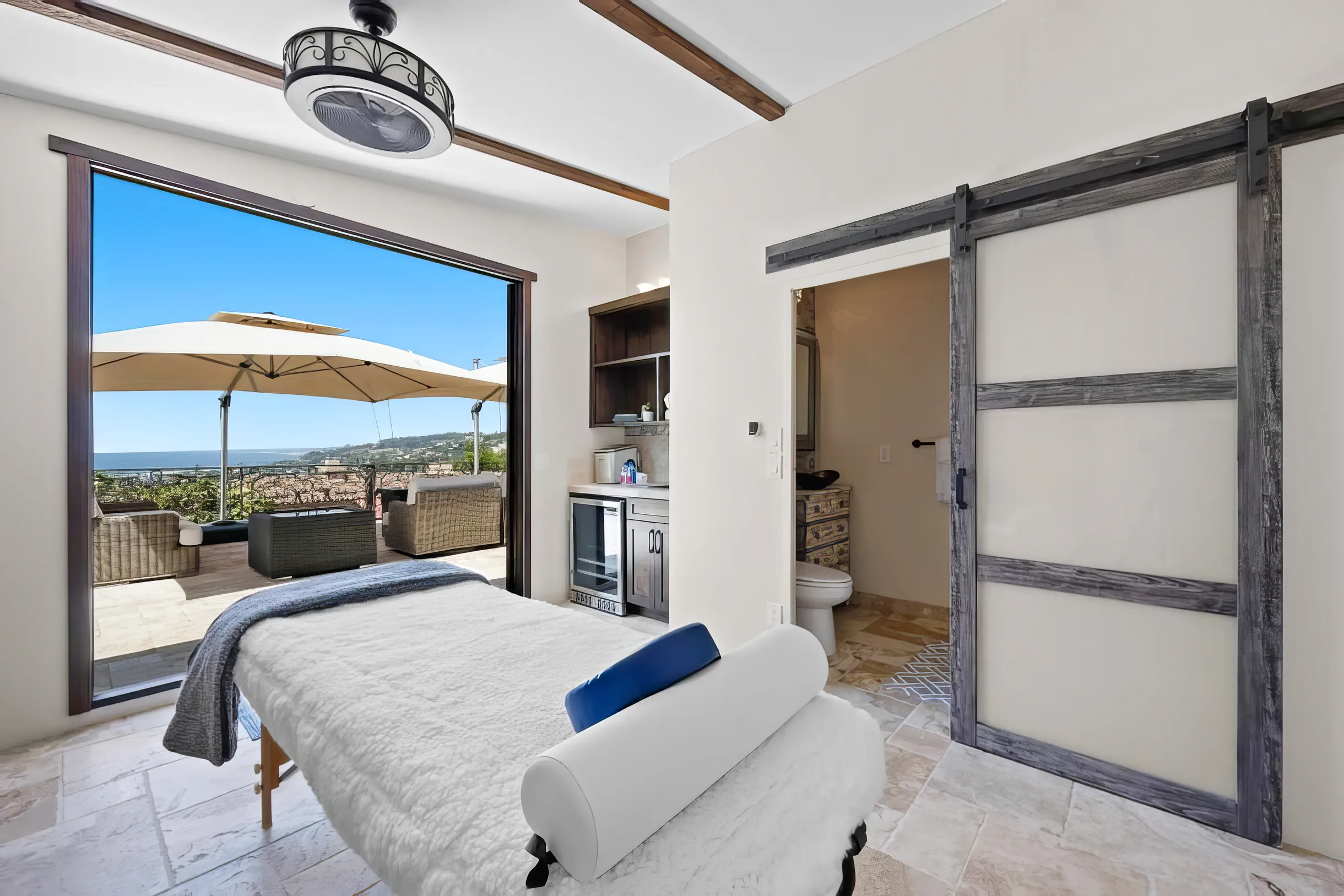 Wander San Diego Aura #52