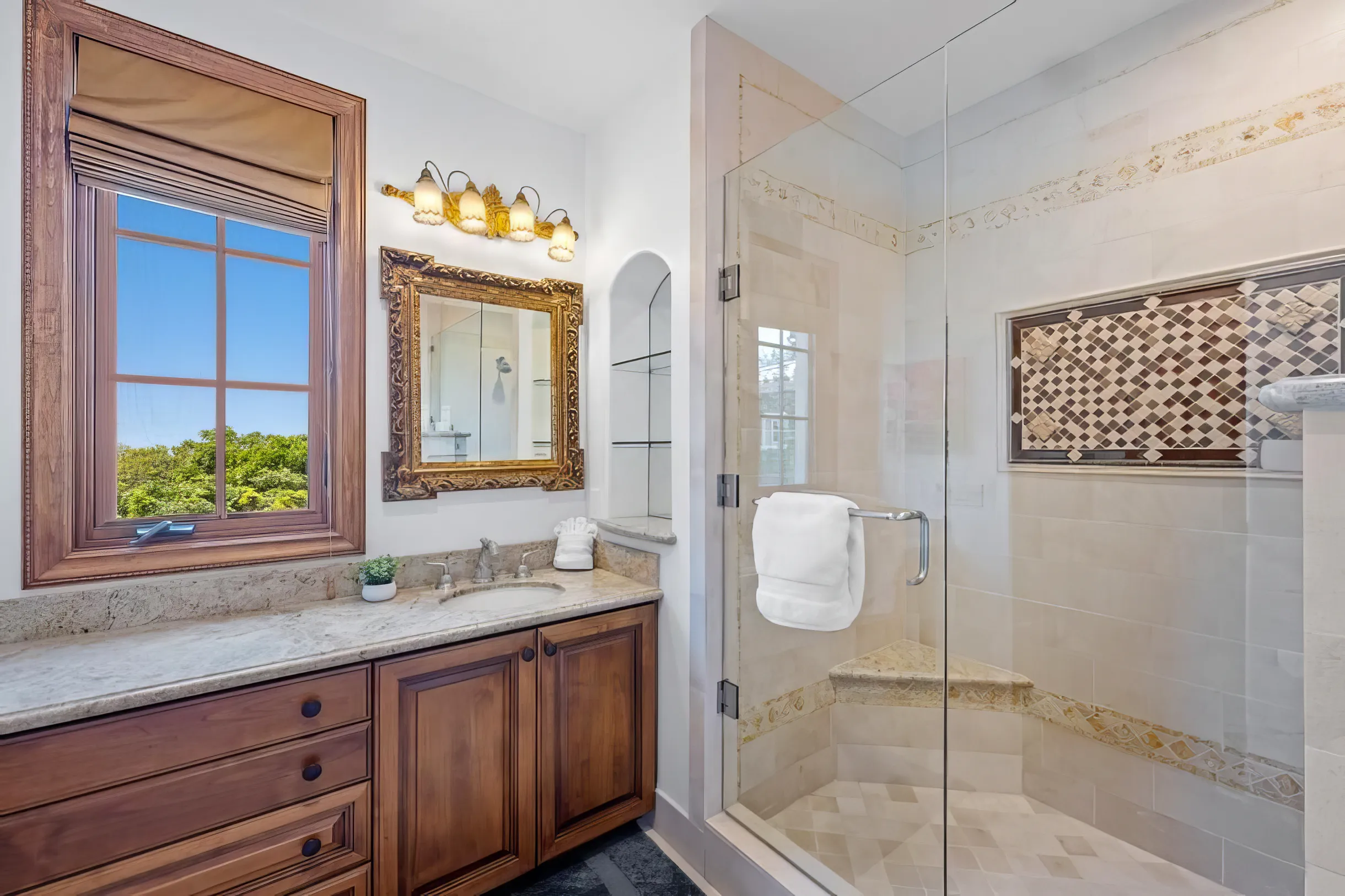 Wander San Diego Aura #83