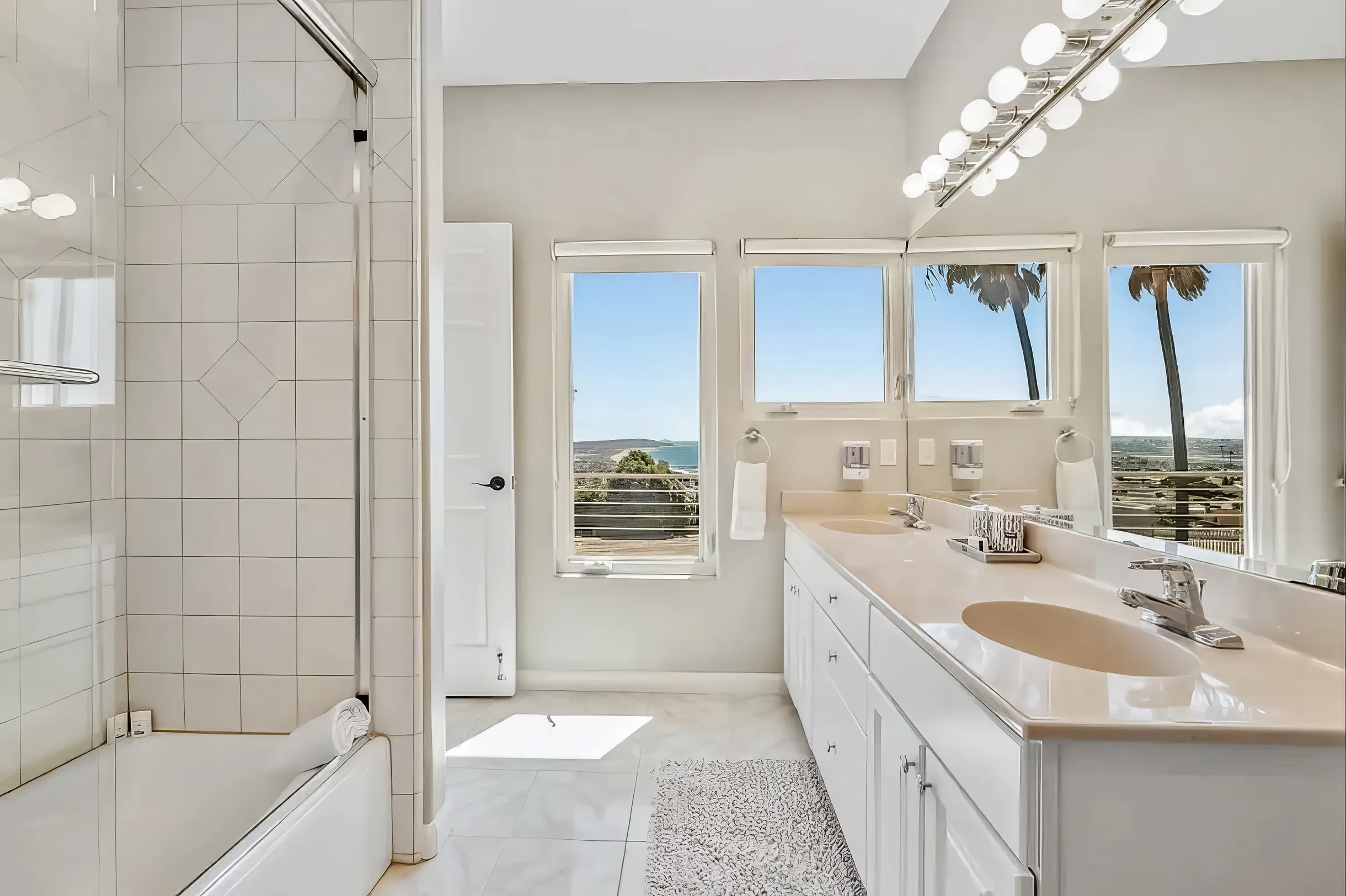 Wander San Diego Still #13