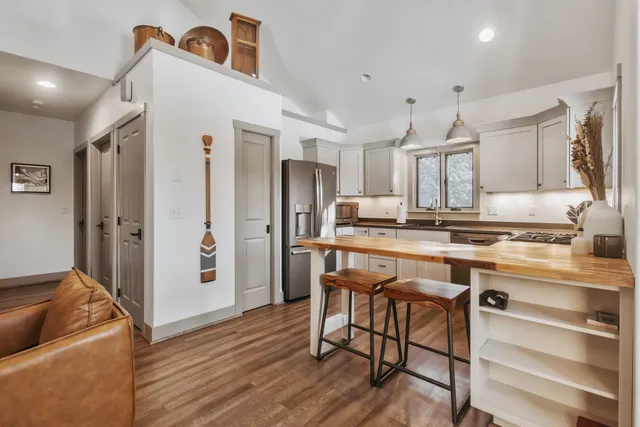 Wander Whitefish Timber