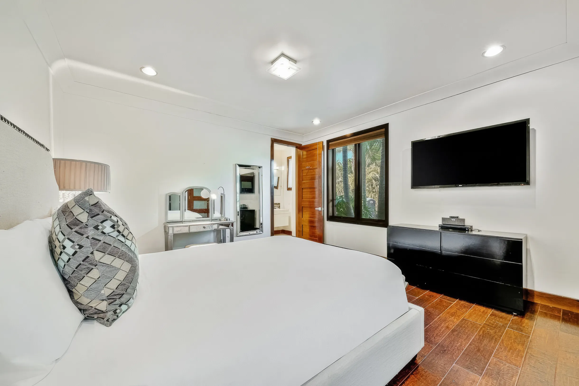 Wander San Diego Nova #14