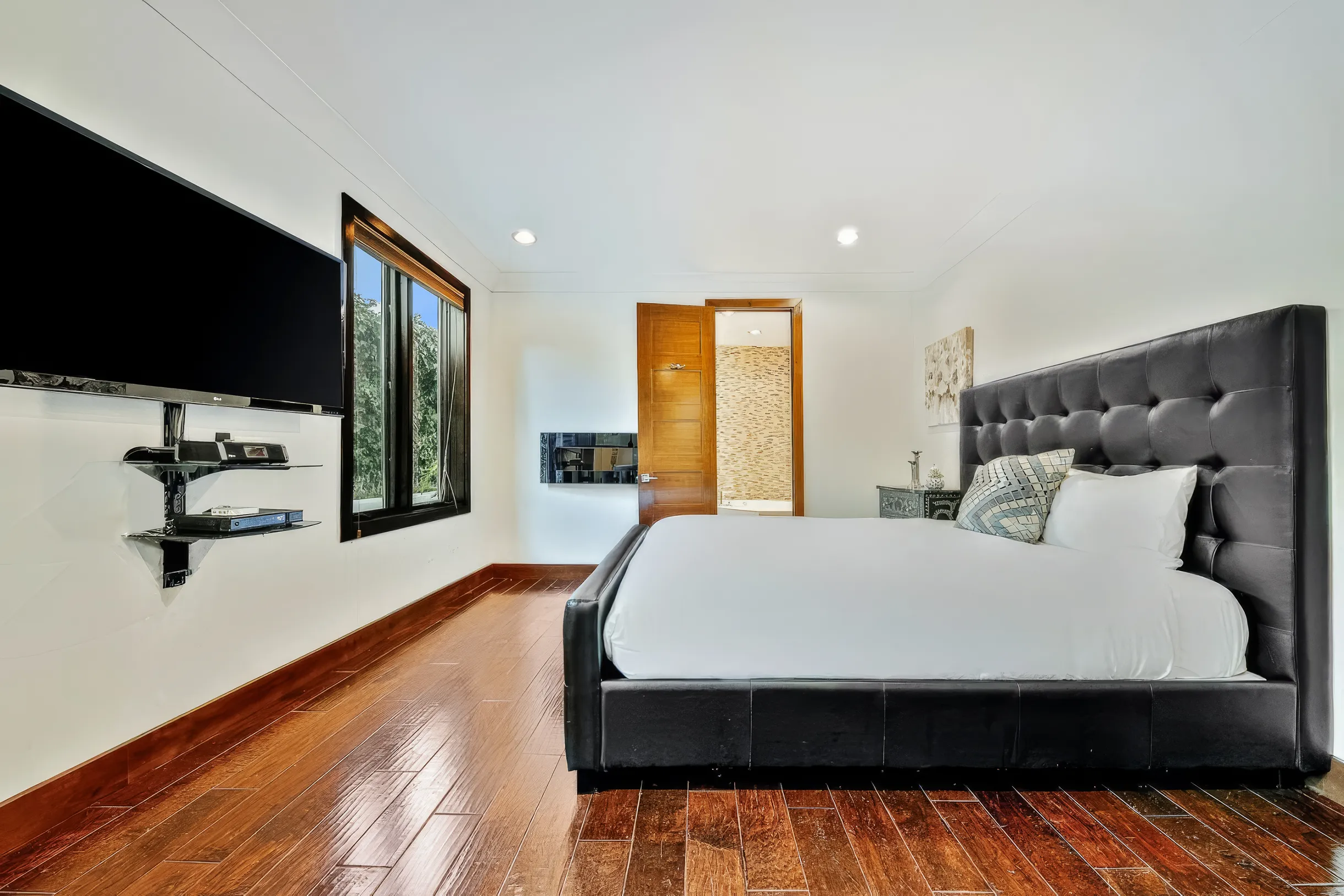 Wander San Diego Nova #28