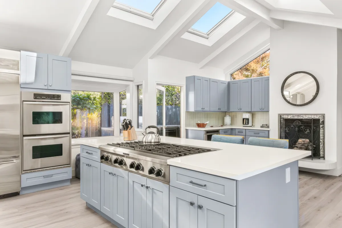 Wander San Diego Glow