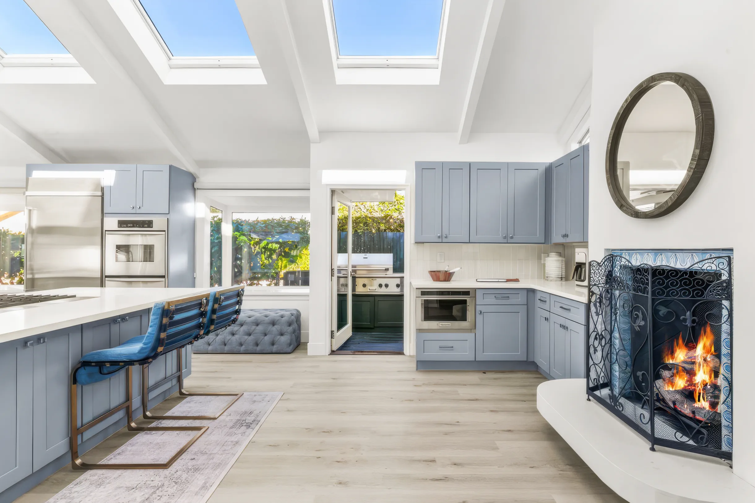 Wander San Diego Glow #48