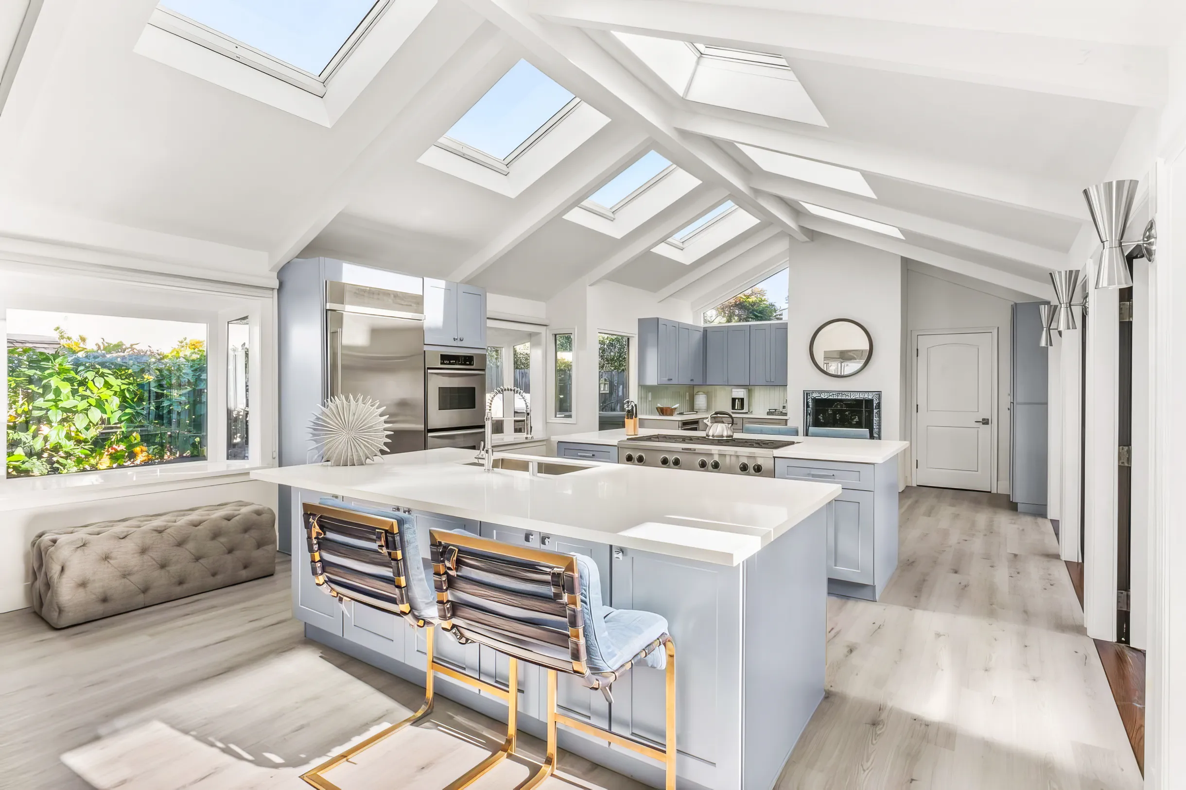 Wander San Diego Glow #30