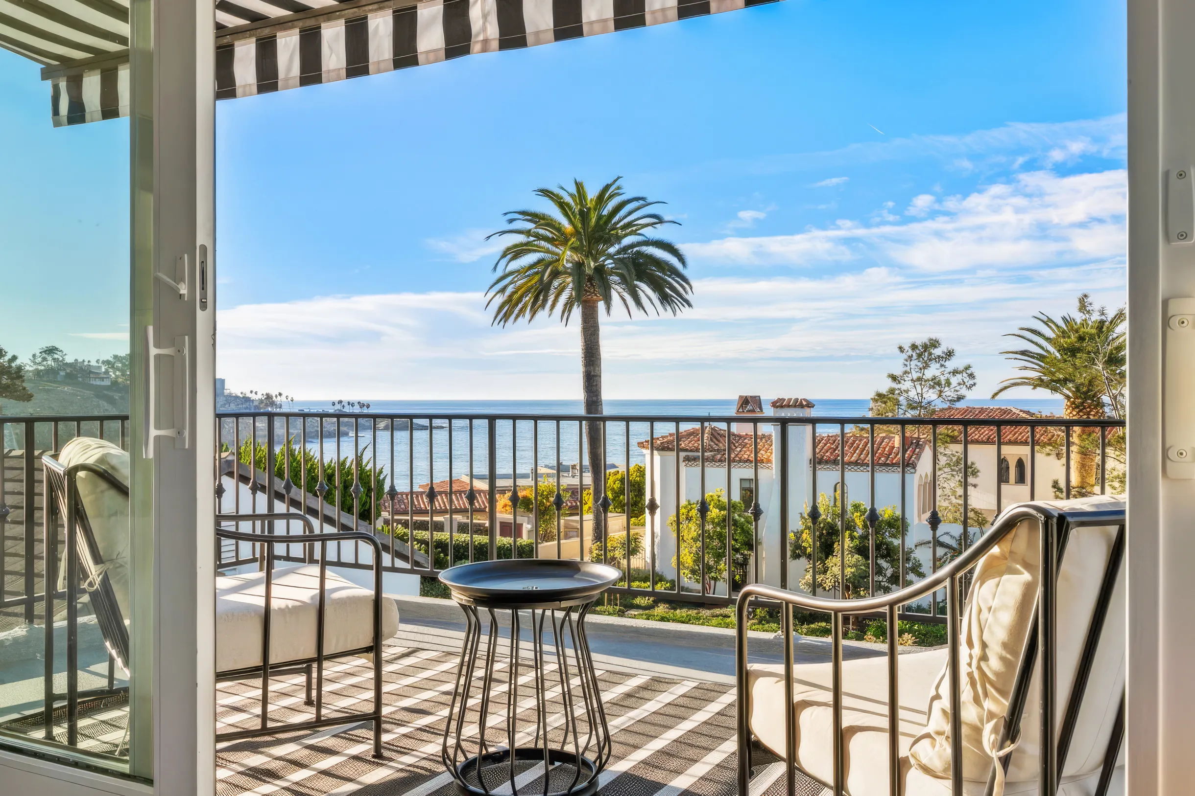 Wander San Diego Glow #39