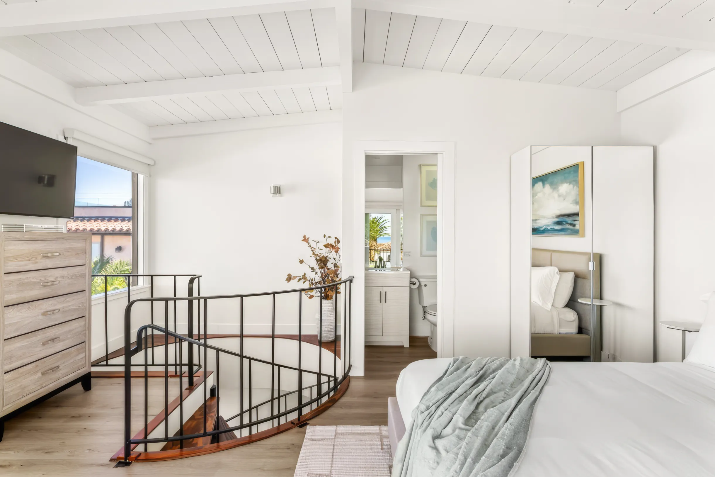 Wander San Diego Glow #46