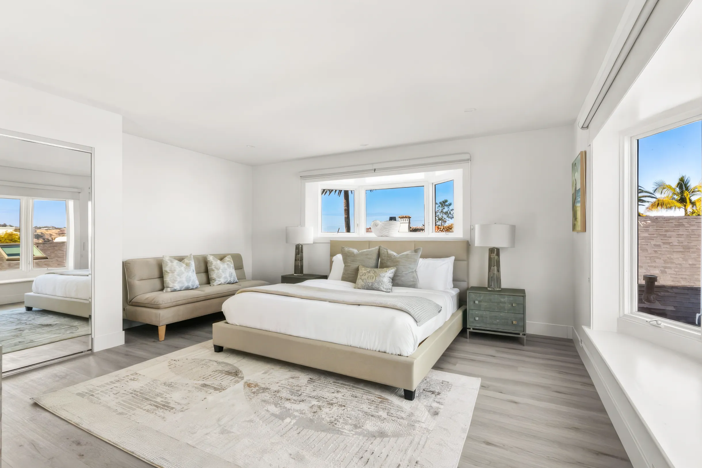 Wander San Diego Glow #12