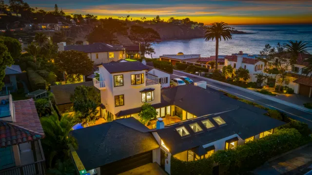 Wander San Diego Glow #4